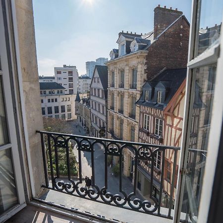 Charming City Center Flat รูออง ภายนอก รูปภาพ